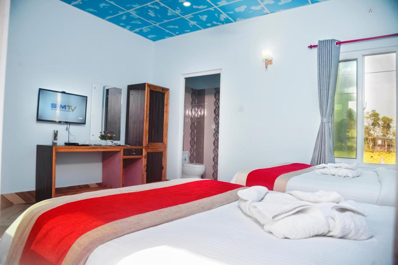 Hotel Greenland Safari Саураха Екстер'єр фото