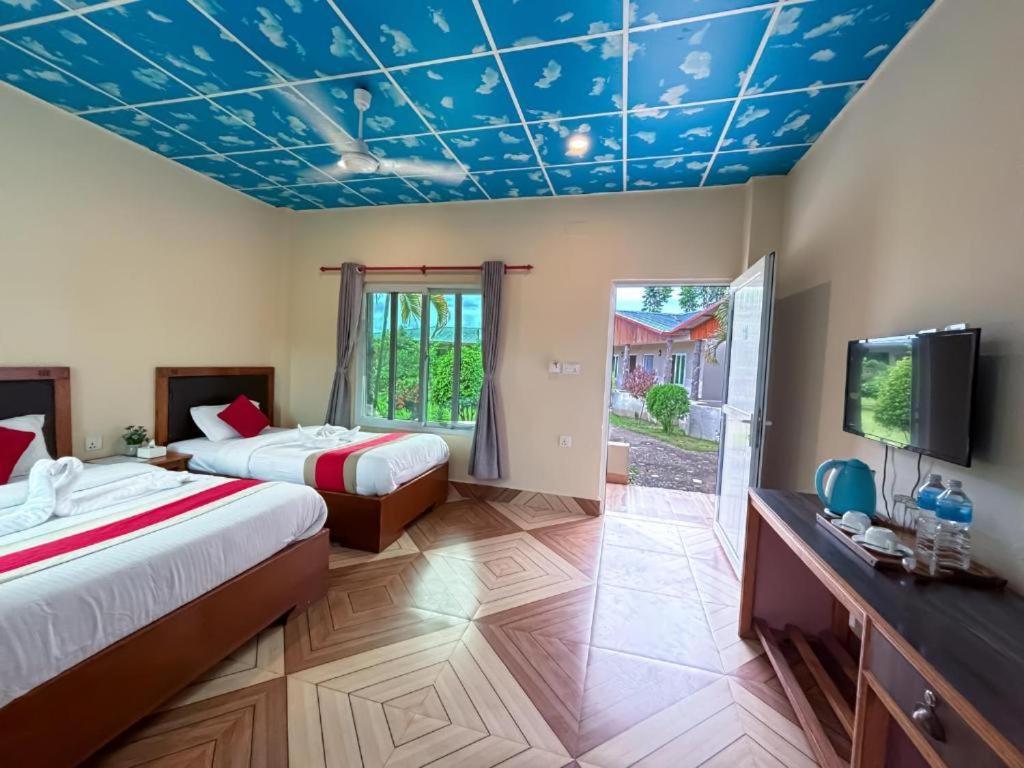 Hotel Greenland Safari Саураха Екстер'єр фото